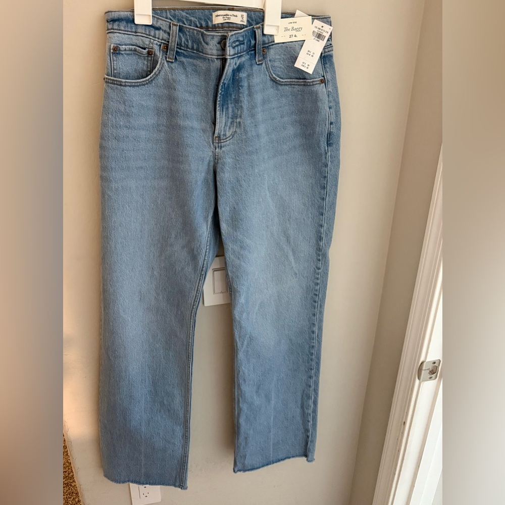 Abercrombie the baggy jean. Size 27 long.